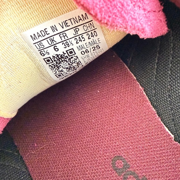 NEW Adidas Handball Spezial Sneakers Men Size 6.5 Womens 8 Burgundy Suede Black - Picture 10 of 13